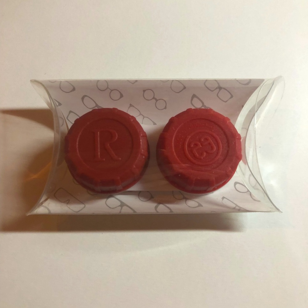 Contact lens case